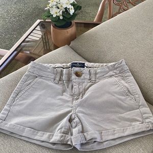 American Eagle Light Gray Midi Low Rise Shorts Size 0